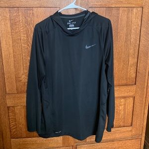 Nike Women’s Black Dri-Fit Elite Lightweight Hoodie
